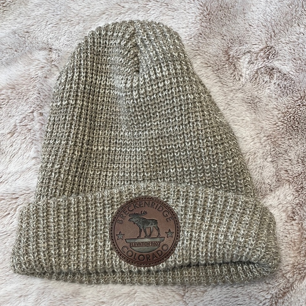 Breckinridge knit beanie